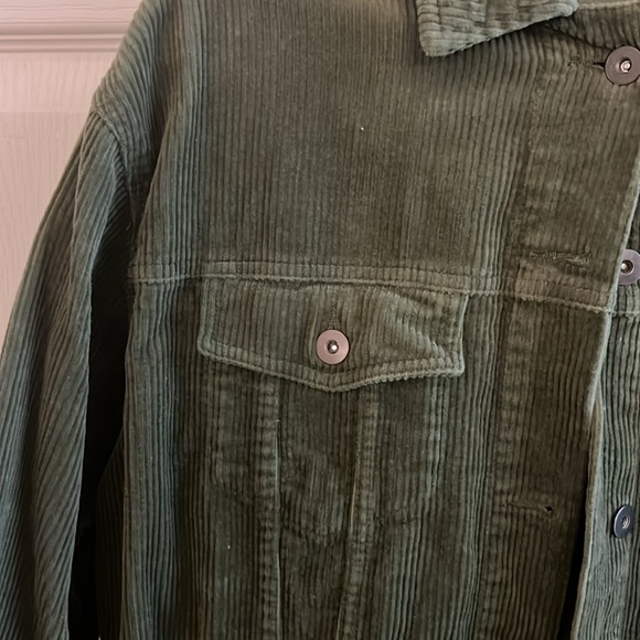 Green Zara Corduroy jacket - Picture 2 of 8